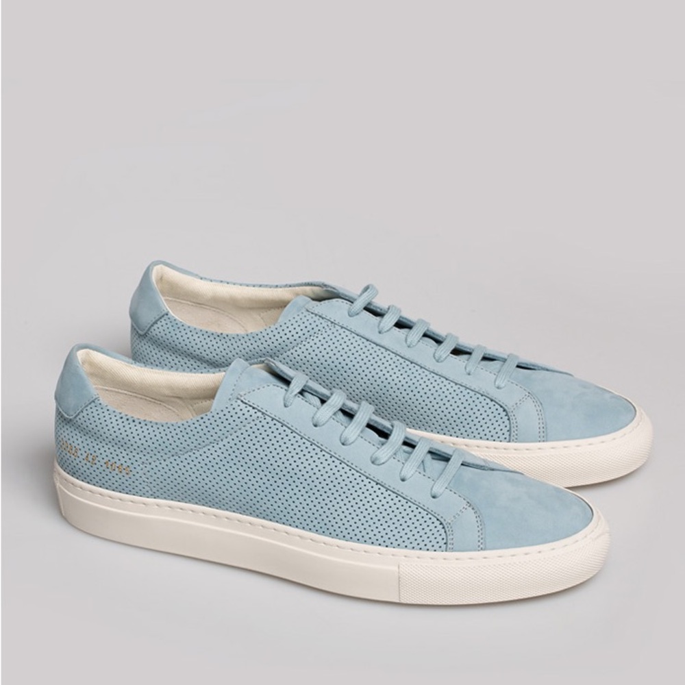 ✨COMMON PROJECTS✨Sky Blue Achilles Low Sneakers